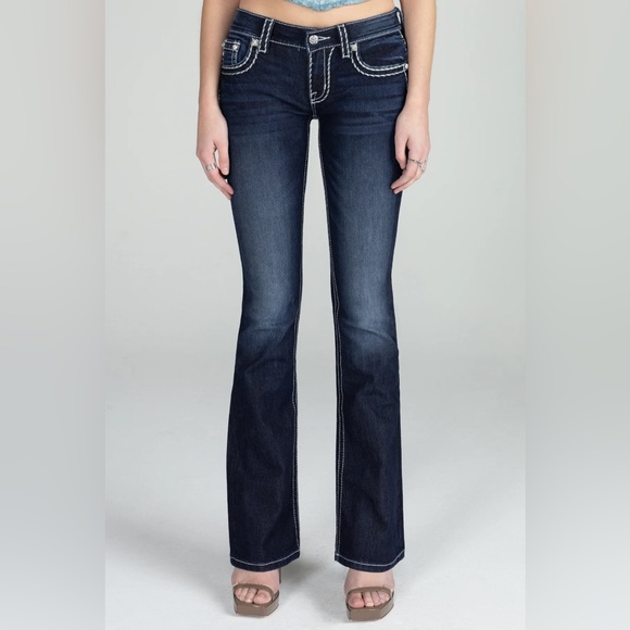 Miss Me Jeans |Women's Loose Saddle Stitch Border Bootcut | Medium wash size 30 - Picture 9 of 10